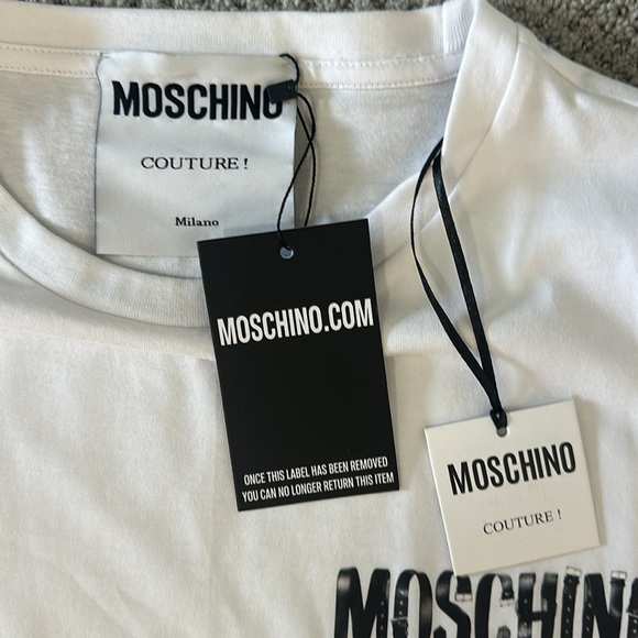 Moschino Buckle Logo Tee - Mens - Picture 2 of 8